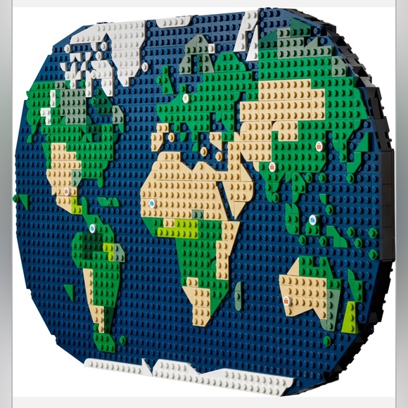 LEGO Travel Moments 41838 NEW in Sealed Box - Picture 3 of 6